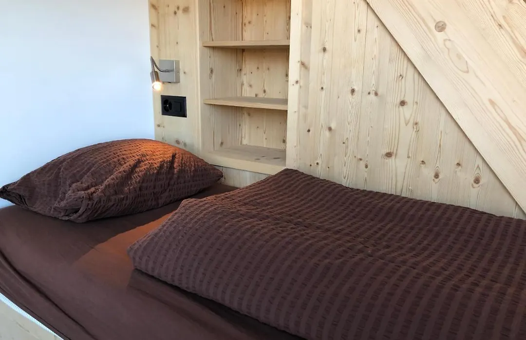 Catrina Hostel-1